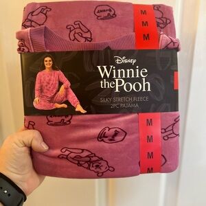 Disney Womens M Winnie the Pooh Silky Stretch Fleece 2Pc Pajama Set Pink